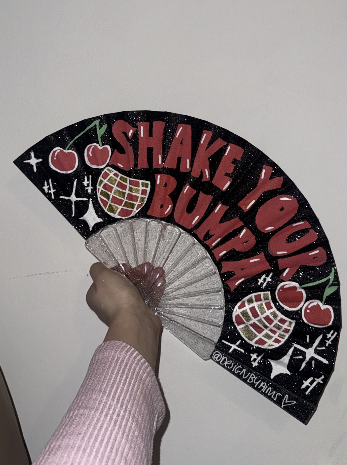 Shake Your Bumpa Fan