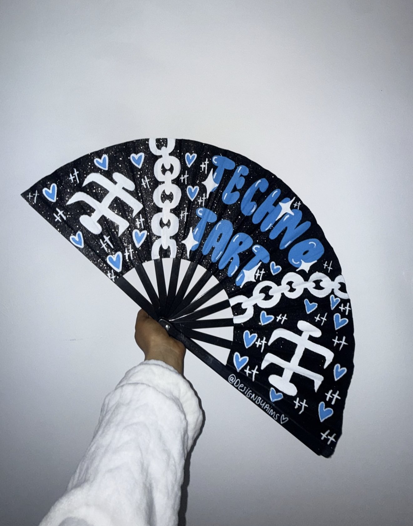 Techno Tart Extra Large Glitter Fan